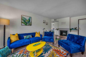Spacious 2 Bedroom Retreat Near Beverly Hills with FREE Parking